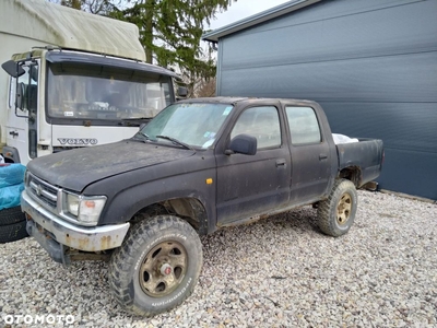 Toyota Hilux 4WD DLX