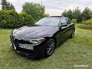 Alfa Romeo Giulia Q4 280KM