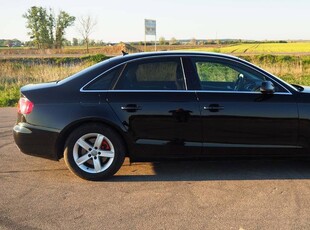 AUDI A4 B8 2.0 TDI