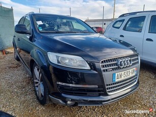 AUDI Q7 Quattro 3.0 TDi V6 232 AW593