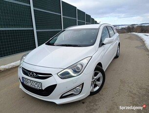 Hyundai i40 Premium
1.7CRDI 136PS
2012Rok Bezwypadkowy Z Niemiec