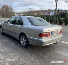 Mercedes e klasa 2.2 diesel 2001r