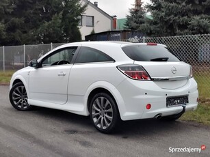 OPEL ASTRA GTC OPC