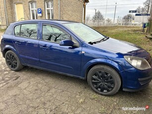 Opel Astra h 2005 1,6 101 KM