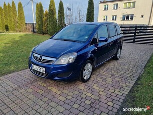 Opel Zafira B 1.8 pb 140km 2011rok 2x koła stan bdb wersja na 111lat