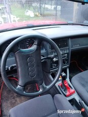 Sprzedam Audi 80. 1.9 TDI