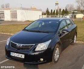 Używany Toyota Avensis 2009