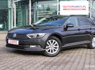 Volkswagen Passat, 2019r. | Gwarancja Przebiegu i Serwisu | II-WŁ | ASO | …