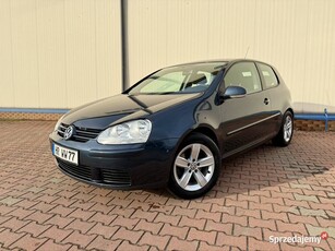 VW Golf 1.6 MPI 102 KM Klimatronic Alufelgi Tempomat