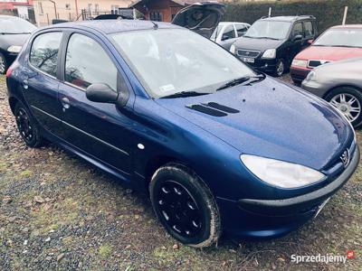 Peugeot 206 / 1.4 benzyna