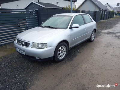 Audi a3 10lat jeden właściciel 1.6 benzyna