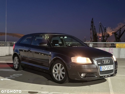 Audi A3 1.6 S line Sportpaket (plus)