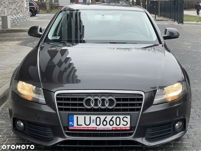 Audi A4 2.0 TDI 112g DPF Attraction