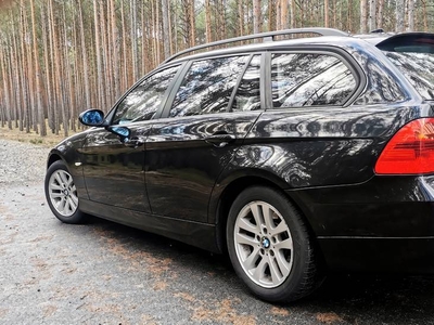 BMW 318d 122KM