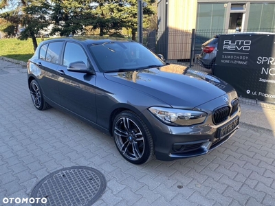 BMW Seria 1 116i Sport Line