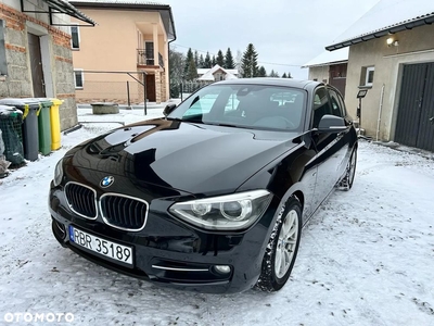 BMW Seria 1 118i Sport Line