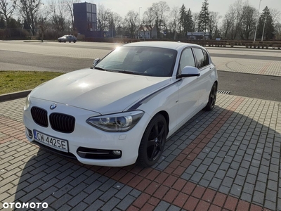 BMW Seria 1 120d Sport Line