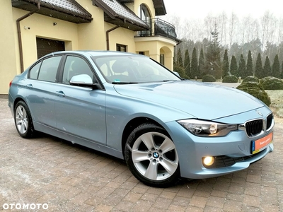 BMW Seria 3 318d