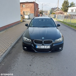 BMW Seria 3 318d DPF Touring