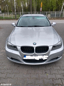 BMW Seria 3 318i