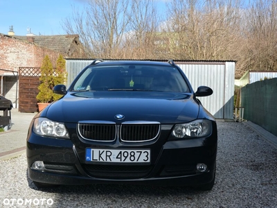 BMW Seria 3 318i