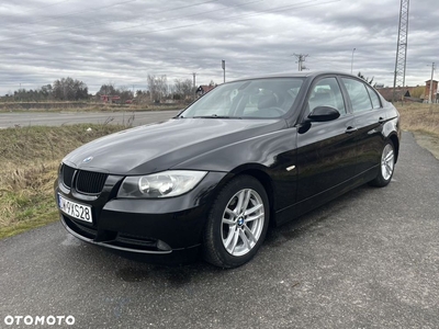 BMW Seria 3 318i