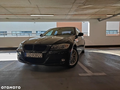 BMW Seria 3 318i