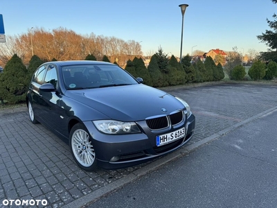 BMW Seria 3 318i