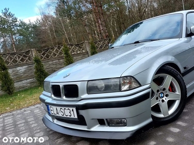 BMW Seria 3 318is