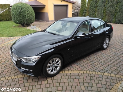 BMW Seria 3 320d Efficient Dynamic Edition Modern Line