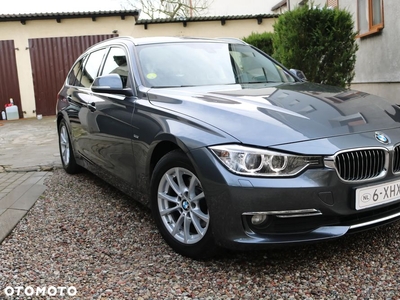 BMW Seria 3 320d Efficient Dynamics Luxury Line Purity sport