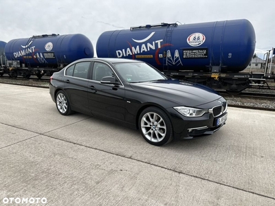 BMW Seria 3 320d Touring Luxury Line