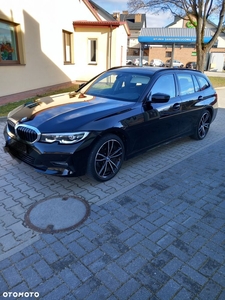 BMW Seria 3 320d Touring xDrive