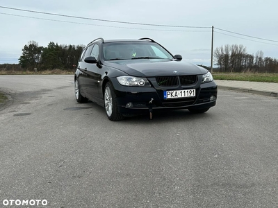 BMW Seria 3 325i