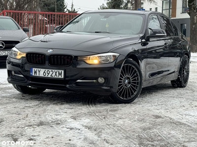 BMW Seria 3 328i xDrive