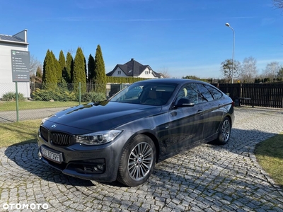 BMW Seria 3 330d Luxury Line EU6