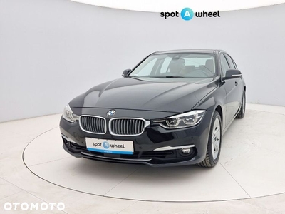 BMW Seria 3 330i Luxury Line