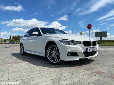 BMW Seria 3 330i xDrive M Sport