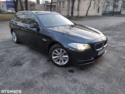 BMW Seria 5 520d xDrive Touring