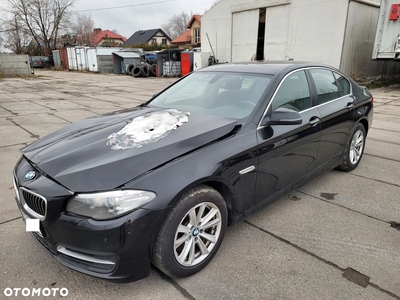 BMW Seria 5 525d xDrive Luxury Line