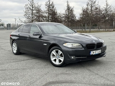 BMW Seria 5 528i xDrive