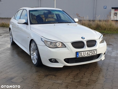 BMW Seria 5 550i Sport-Aut Edition Sport