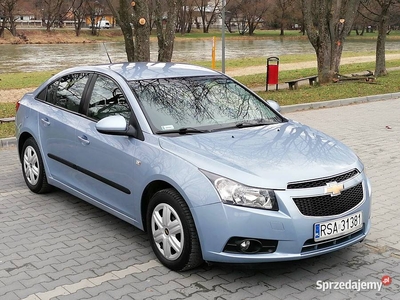 Chevrolet Cruze ...Benzyna...GAZ..Przebieg 188 tyś