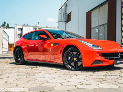 Ferrari FF Standard