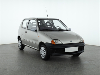Fiat Seicento 1999 0.9 114905km srebrny