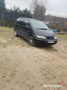 Ford Galaxy 2.3