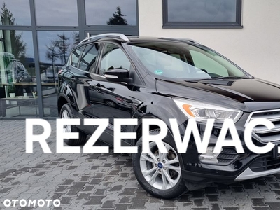 Ford Kuga 1.5 EcoBoost 2x4 Titanium