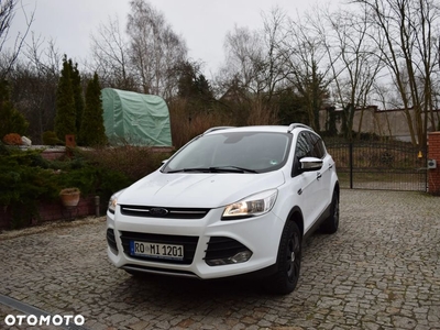 Ford Kuga 1.5 EcoBoost 2x4 Titanium