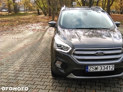 Ford Kuga 2.0 TDCi 2x4 Titanium