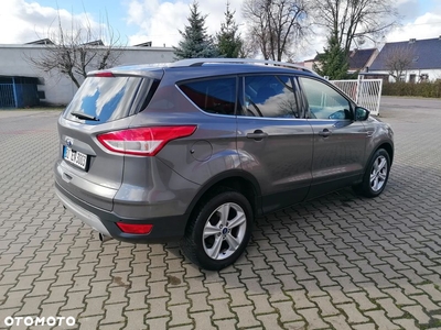 Ford Kuga 2.0 TDCi 2x4 Titanium